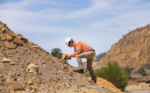 土壤重金屬檢測儀 /cxyq/20191218101218-FoRMMCdkBj7wWn3dkU0cYFdz6h63.png